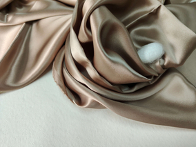 Buy 6A grade champagne silk fabric for bedding sets for wholesale factory