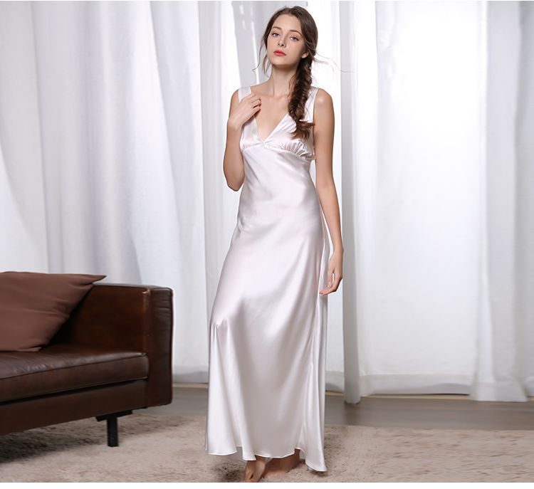 Vendor Custom Printing Lavender Elegant Evening Party Wear Silk Gown Ladies