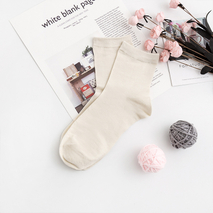 Chinese Supplier Women's Best Silk Socks Black White Breathable Socks for All Seasons